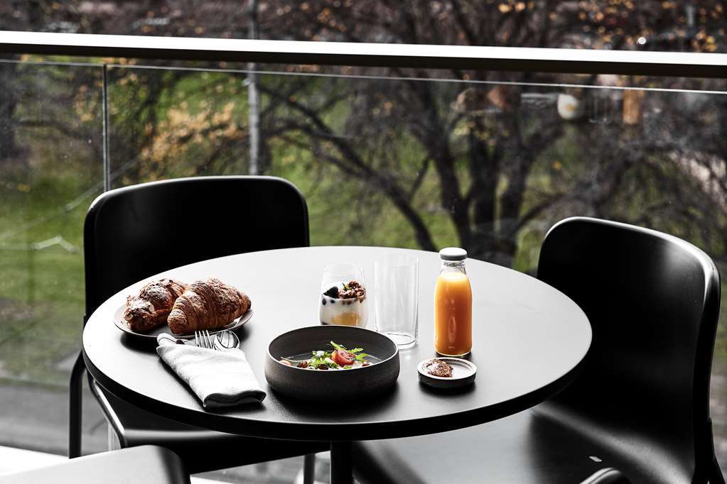 United Places Hotel Botanic Gardens Melbourne Room photo